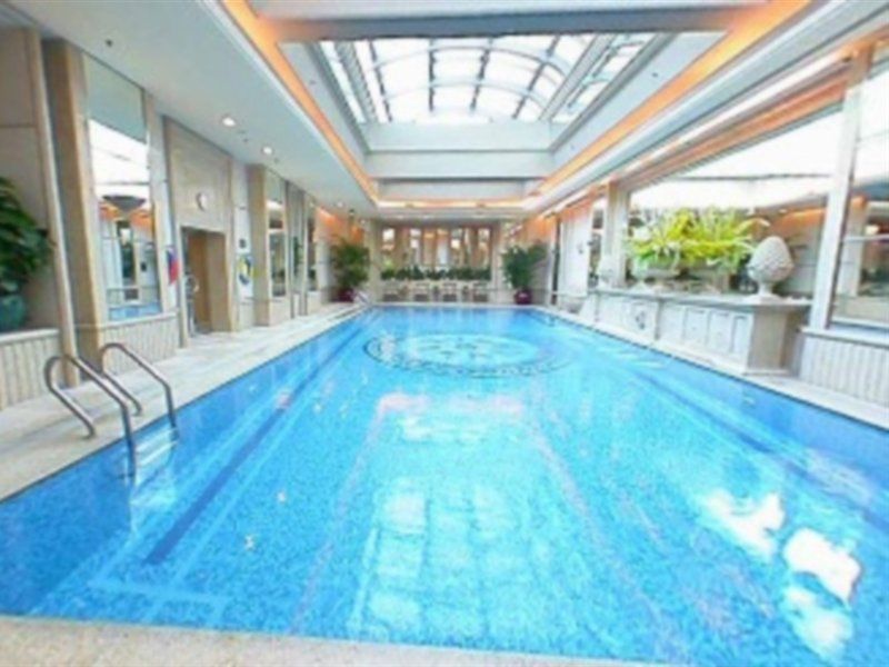Air China Boyue Hotel 5*